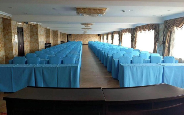 Xinhuan International Hotel