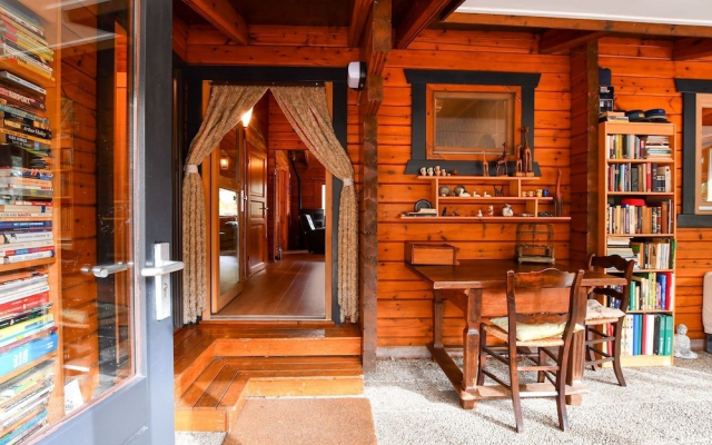 Wooden Holiday Home in Meijel With Private Garden