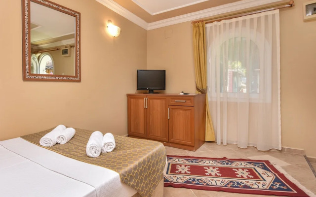 Otel Türk Evi