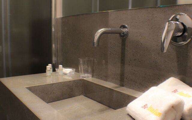 Be Italian Room Bovio 23