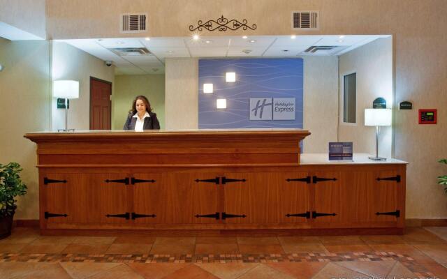 Holiday Inn Express Hotel & Suites Manteca by IHG