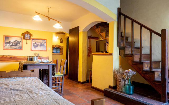 Reina Mariana Bungalows