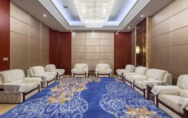 Days Hotel & Suites by Wyndham Jiangsu Xinyi