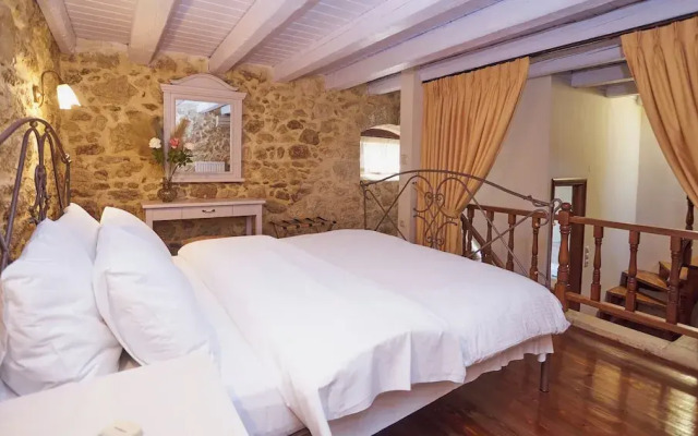 Arhontiko Arhanes Suites