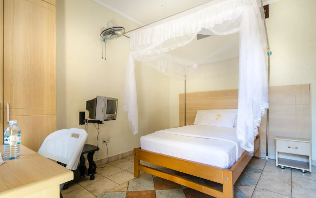 Victoria Travel Hotel