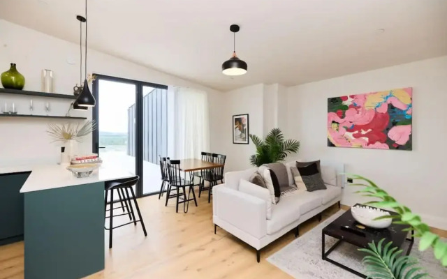 The Woodford Paradise - Homely 2bdr House With Terrace