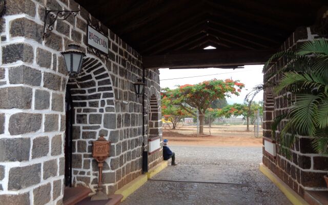 Hotel Campestre Hacienda Caracha