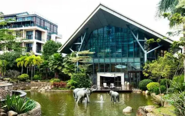 Sanya Haitang Bay Chasing Haiting Pool Holiday House