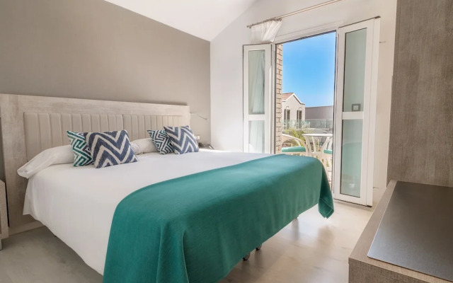 Hotel Suites Los Calderones (Adults only)