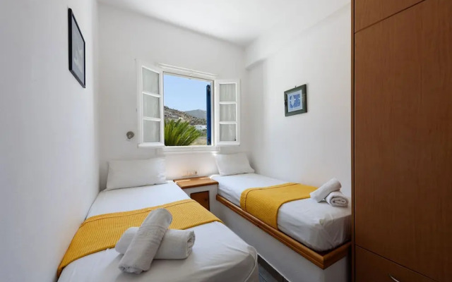 Aigaiou Avra Apartments