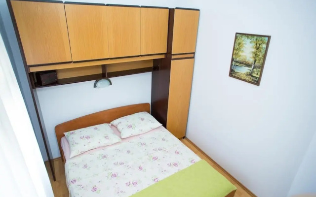 Ana - Great Location, Near the Beach - A2