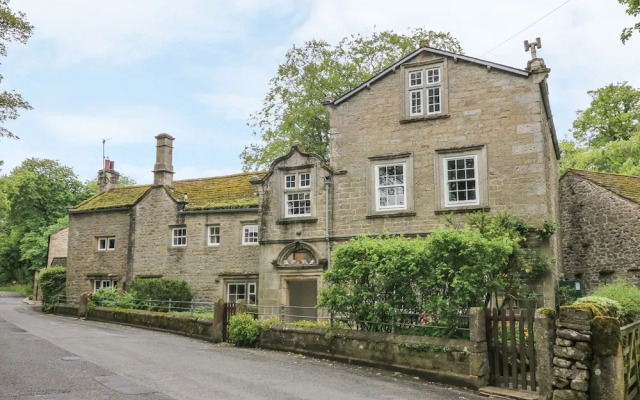 Sandy Cottage