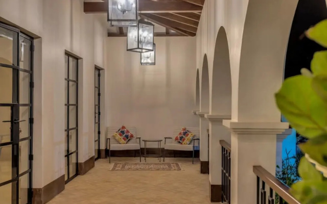 Casa Brilhante - 4BR Villa w Private Pool Garden