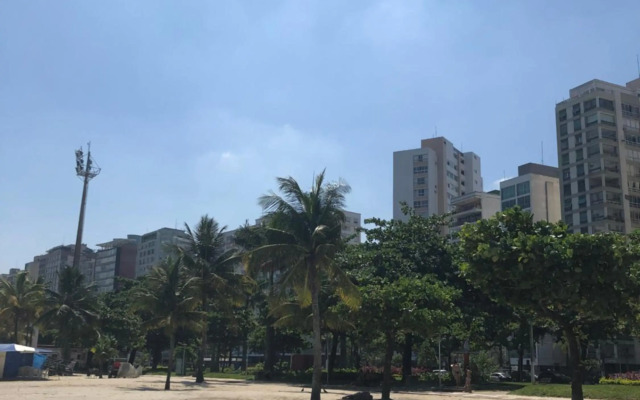 Apartamento Pé na Areia - Santos