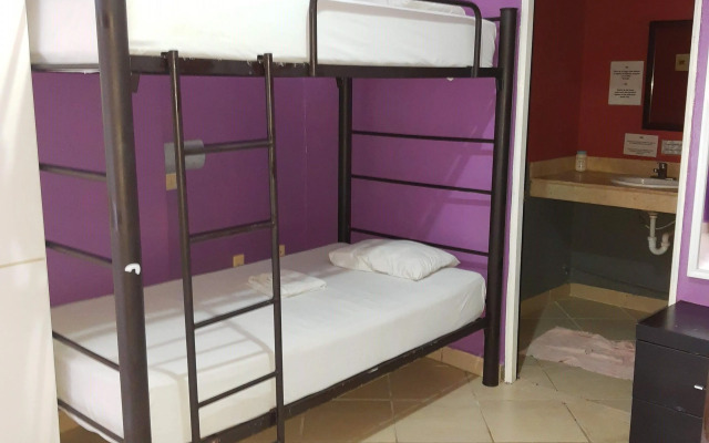 3B| Wellness Hotel & Hostel