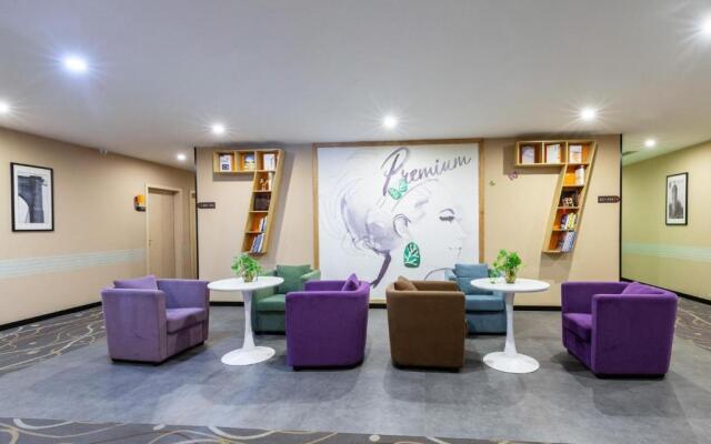 7Days Premium Shenzhen Airport T3 Terminal Branch