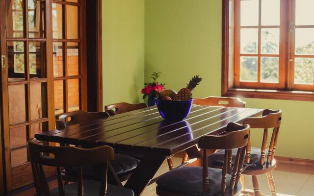 Casa Cerejeira by Capivari Lodge Home