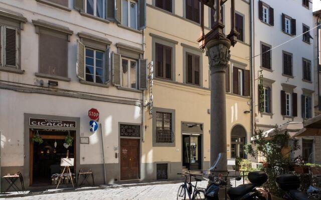 Apartment in the Heart of Florence