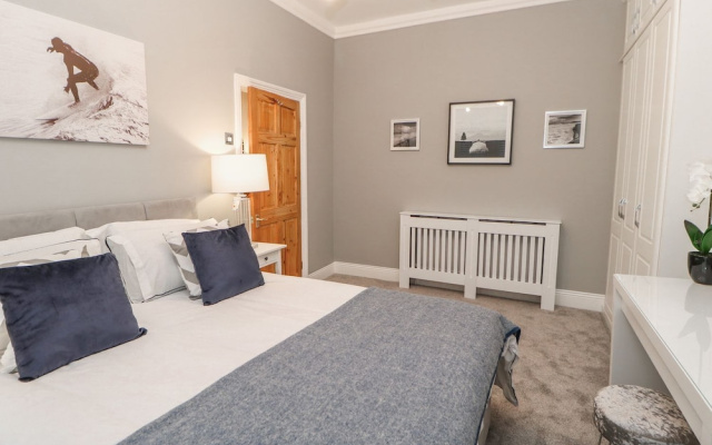 16 Seafield Terrace