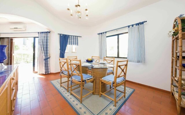 Modern Holiday Home in Quarteira With Swimming Pool
