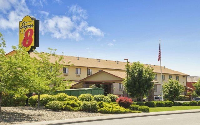 Super 8 by Wyndham Kennewick