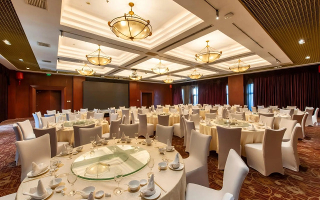 SSAW Pagoda Hotel Shanghai Baixia 