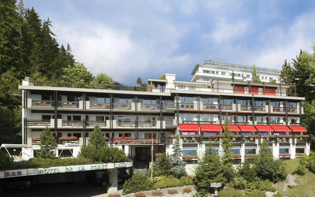 hotelImage