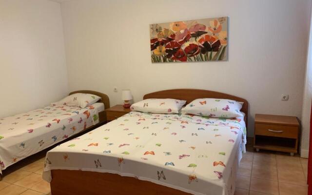 Centar1