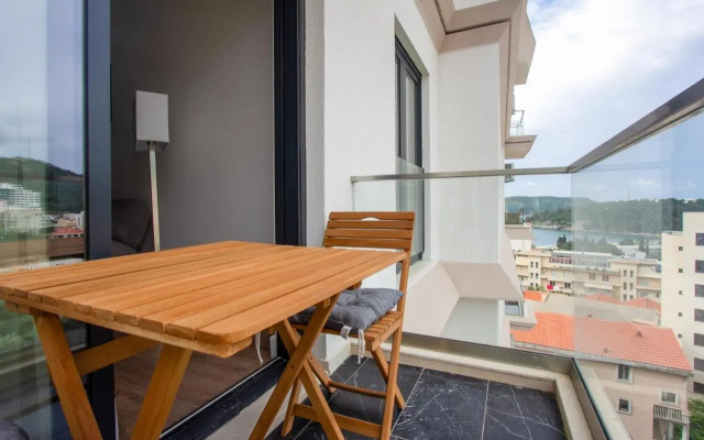 Elia Suites