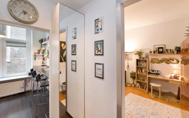 Old Town Veranda Apartment