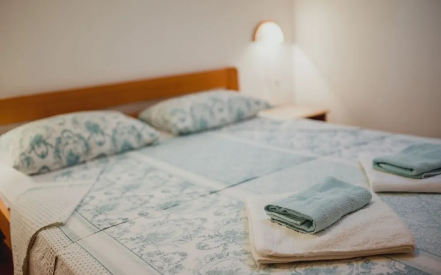 Apartments Antun