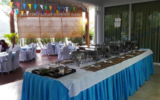 Tanaosri & Creekside Resort