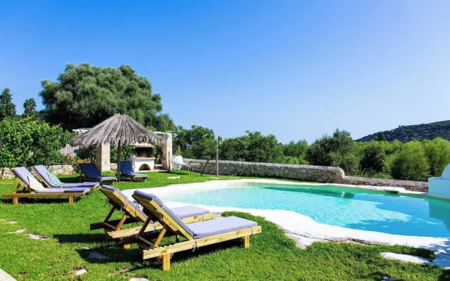 Mysigt Villa - Next To Platanias, 2min From Beach