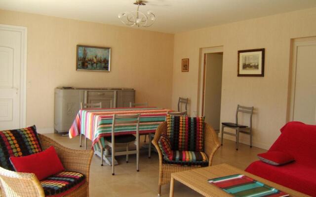 Port an Dro 4, 100m plage