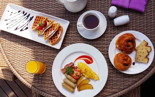 J4 Hotels Legian