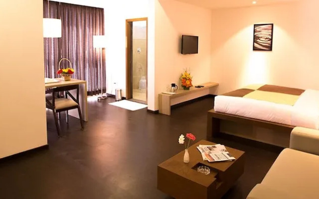 Vinaya Royal Inn
