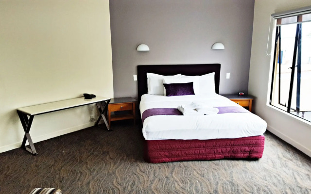Auckland Airport Kiwi Hotel