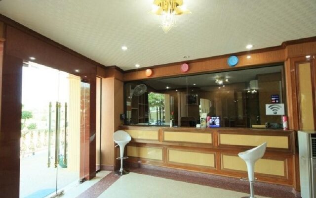 Rose Garden Hotel