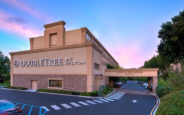Doubletree Tinton Falls - Eatontown