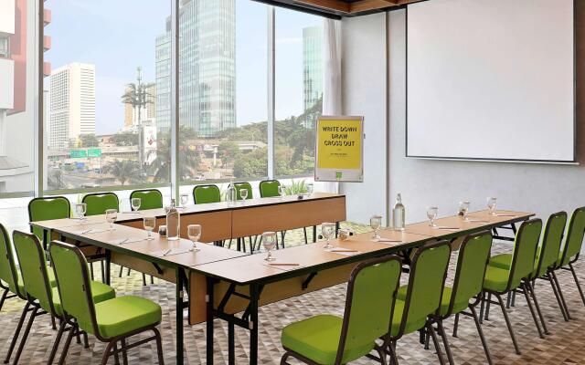 ibis Styles Jakarta Simatupang