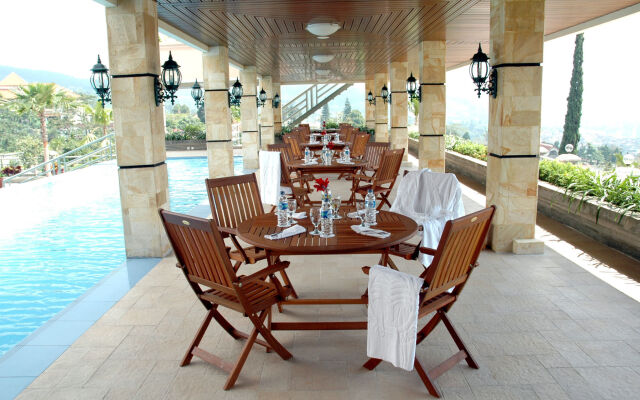 Royal Senyiur Hotel Pasuruan