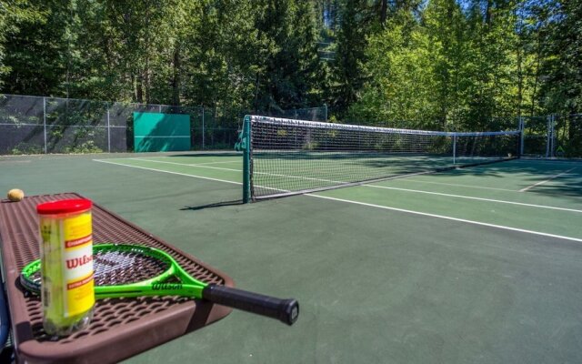 Mountain Harbor #216 3 Bedroom Condo