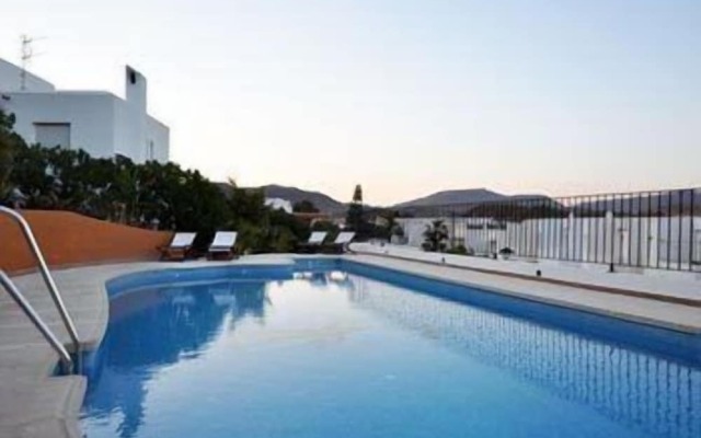 Hostal El Dorado Cabodegata