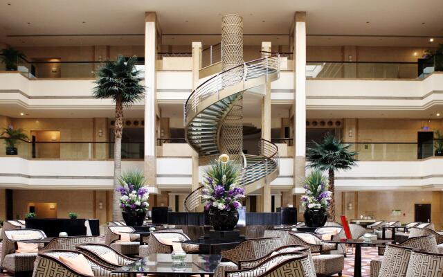 Luxemon Xinjiang Yindu Hotel