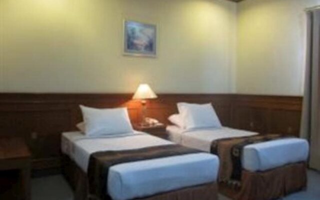 Hotel Royal Regal Surabaya