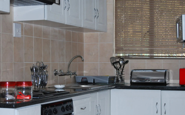 Sunward Park Guest House & Conference Centre