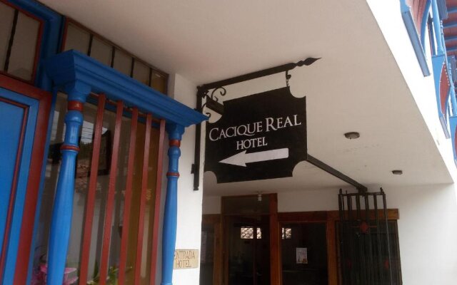 Hotel Cacique Real