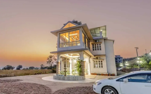 Silver Galaxy By Joy Suites