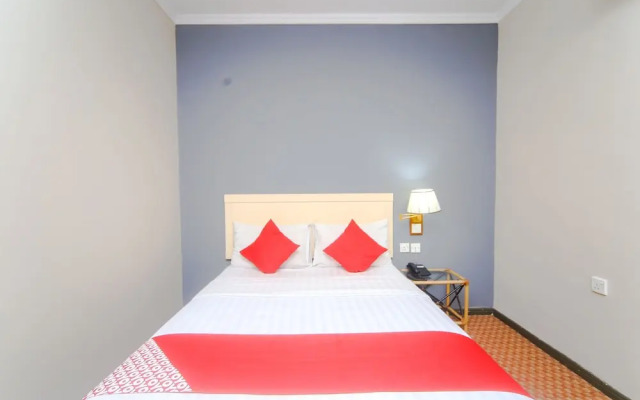 OYO 563 Jockey Lodge Hotel