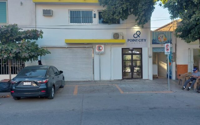 Point City Hotel